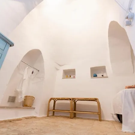 Trullo Porta Celeste 别墅
